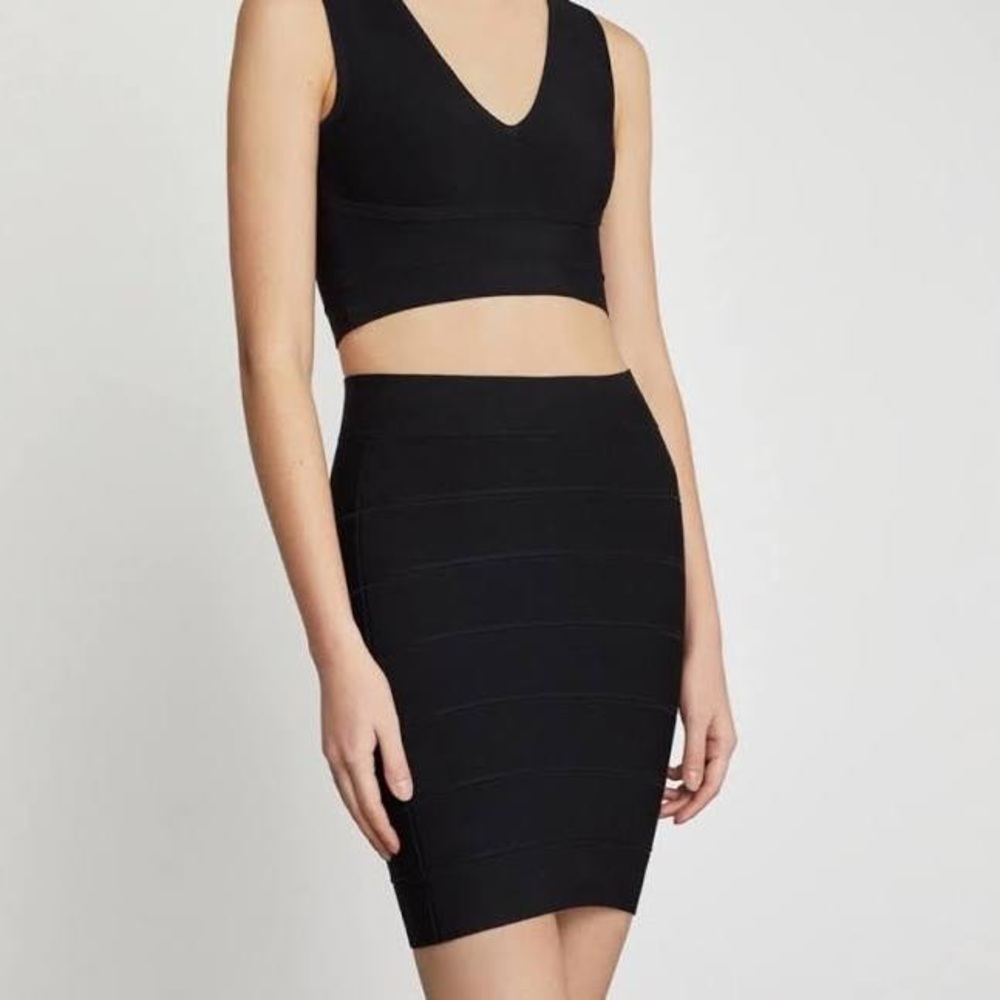 BCBG Max Azria High Waisted Bandage Skirt - S